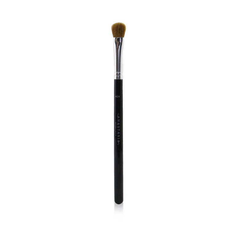 Anastasia Beverly Hills Medium Shadow Pro Brush A24