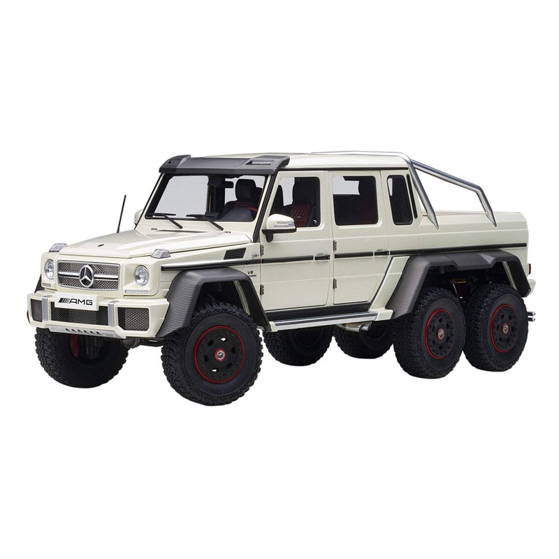 Autoart 1/18 Mercedes-Benz G63 AMG 6X6 Pearl White 76307