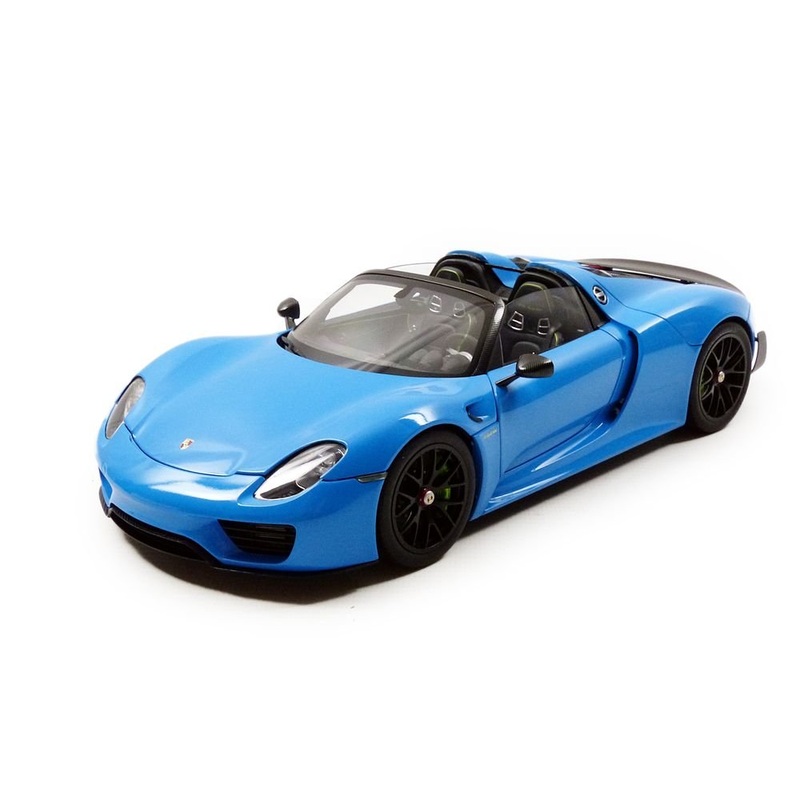 Autoart 1/18 Porsche 918 Spyder Beissach Light Blue