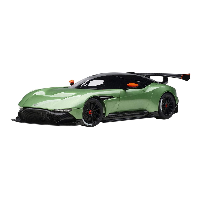 Autoart 1/18 Aston Martin Vulcan Metallic Green